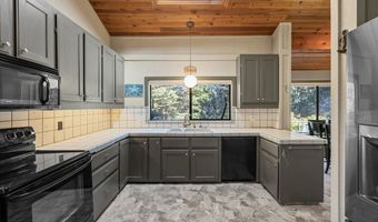 17454 BLUFF Dr, Brookings, OR 97415
