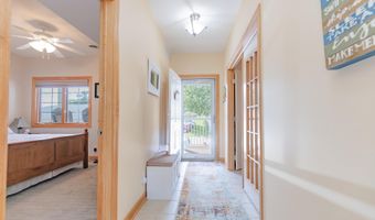 14 Iowa St. B2, Arnolds Park, IA 51331