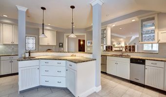 100 Shepards Cove Rd H301, Kittery, ME 03904