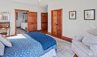 186 Pipers Creek Trl, Ararat, NC 27007