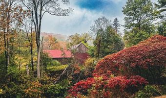 31 Lakota Rd, Barnard, VT 05031