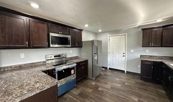 316 N Main St, Albia, IA 52531