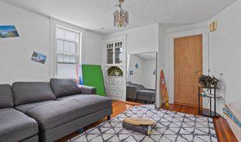 28 Gardner St, Arlington, MA 02474