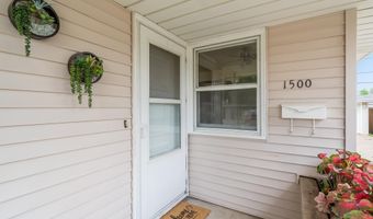 1500 E LINDBERGH St, Appleton, WI 54911
