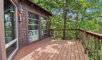 40 Duvall Ln, Bella Vista, AR 72715