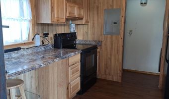 32 Bogie Ln, Blanchard, ID 83804