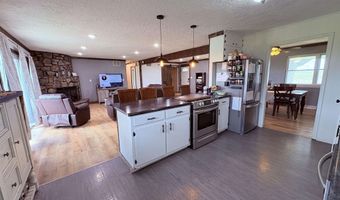 621 Hwy 62 W, Ash Flat, AR 72513