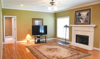 103 LIBERTY Ln, Anniston, AL 36207
