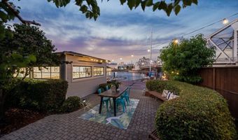 3127 MARINA Dr, Alameda, CA 94501