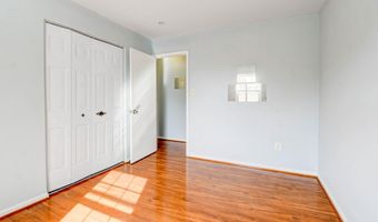 4472 RUGGLES Ct, Annandale, VA 22003