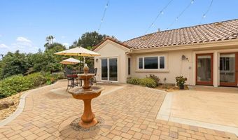 2281 Corner Creek Ln, Fallbrook, CA 92028
