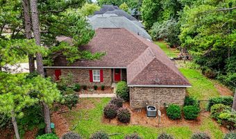 1911 Regalwood Dr, Albany, GA 31721