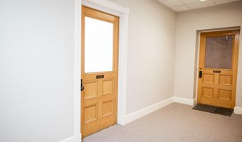 74 Hammond St 3, Bangor, ME 04401