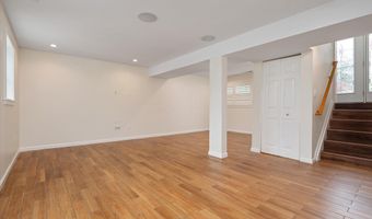 100 CARROLL Dr, Annapolis, MD 21403