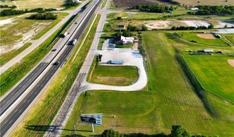 212 S Hickory St, Abbott, TX 76621