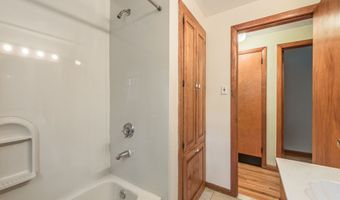 88 Rosemary Ln, Bristol, CT 06010