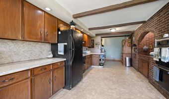 186 Schaeffer Rd, Bethany, CT 06524