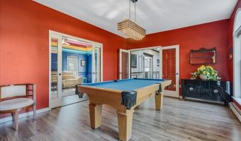 11 Macintosh Dr, Andover, NJ 07848