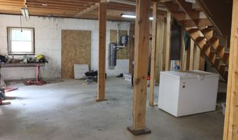 100 Ledge Ln, Bristol, VT 05443