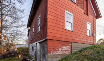 184 VT 5A, Burke, VT 05871