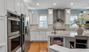 188 Reist St, Amherst, NY 14221