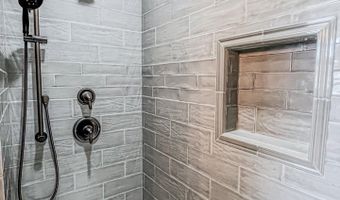 5580 CHARLOTTE Dr, Ashland, MO 65010