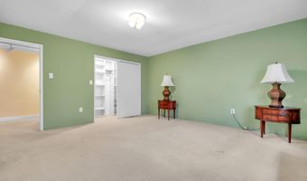 5301 WESTBARD Cir 438, Bethesda, MD 20816