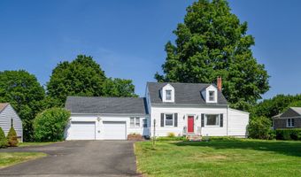 19 Valerie Ln, Danbury, CT 06811