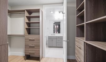 801 N FAIRFAX St #318, Alexandria, VA 22314