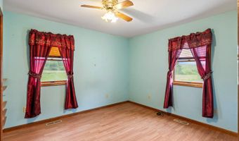 123 Rose Vidot Dr, Amsterdam, NY 12010
