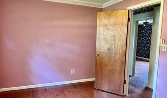 706 NW 5th St, Bentonville, AR 72712