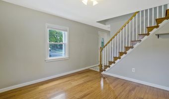 6024 RIXEY Dr, Alexandria, VA 22303