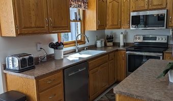 7721 Donegal Dr, Indianapolis, IN 46217