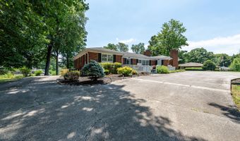 553 W Hunt Rd, Alcoa, TN 37701