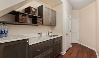 20172 BOXWOOD Pl, Ashburn, VA 20147