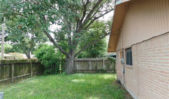 1408 Rose Dr, Alice, TX 78332