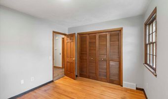 6337 Piping Rock Rd, Madison, WI 53711
