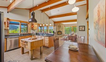 761 Sunny Bear Rd, Bozeman, MT 59715