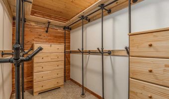 236 Hinz Dr, Angel Fire, NM 87710