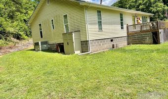 311 Ritter Hollow Rd, Avondale, WV 24811