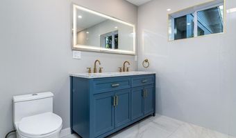 50 Indian Trl, Charlestown, RI 02813