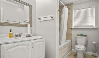 1710 PLANTATION Dr, Alexandria, LA 71301