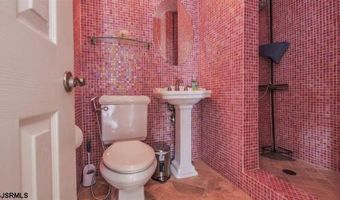 101 S Raleigh Ave, Atlantic City, NJ 08401