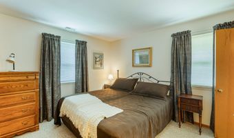 920 Shellbark Rd, Anderson, IN 46011