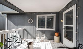 1105 Grove St, Baldwin City, KS 66006