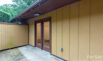 129 Colony Dr, Arden, NC 28704