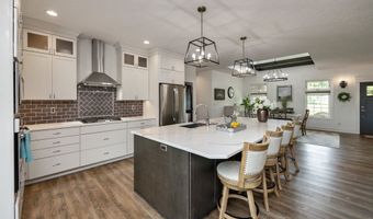 4701 NW 98th Ave, Polk City, IA 50226