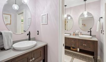 11 Dorothy's Way, Bedford, NH 03110