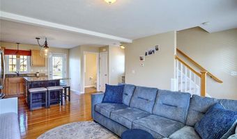 31 Streamview Dr, Cumberland, RI 02864