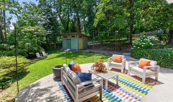 6222 DAHLONEGA Rd, Bethesda, MD 20816